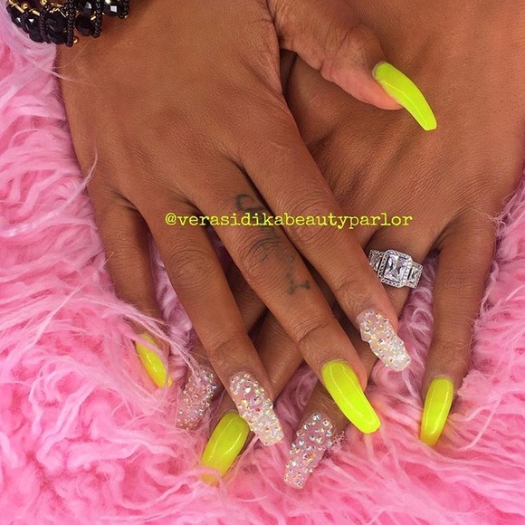 bossladylouie